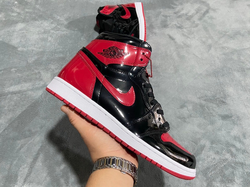 Air Jordan 1-400